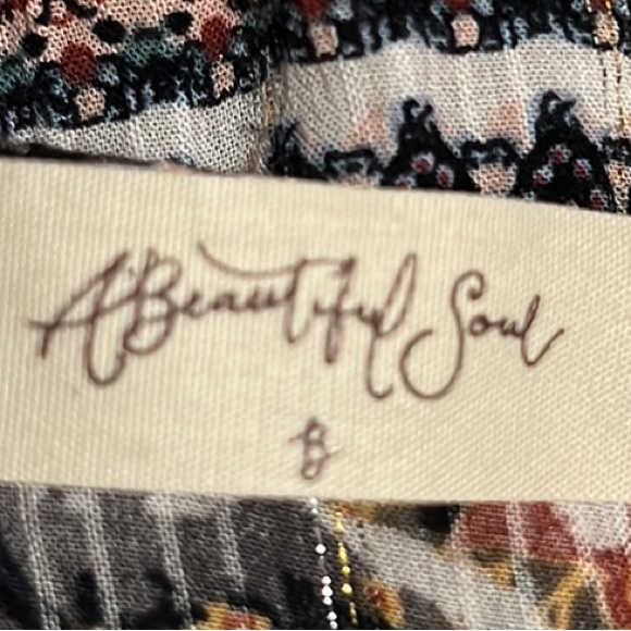 A Beautiful Soul, Long Sleeves, Tie In Front Top, Multi Colors, L - Picture 5 of 7